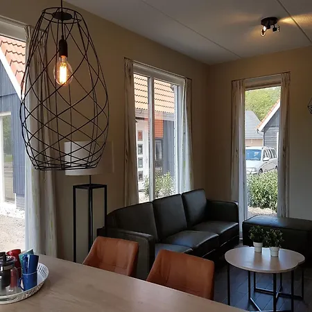 Cozy House With A Dishwasher In The Middle Of The Achterhoek *